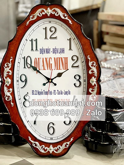 Đồng hồ treo tường