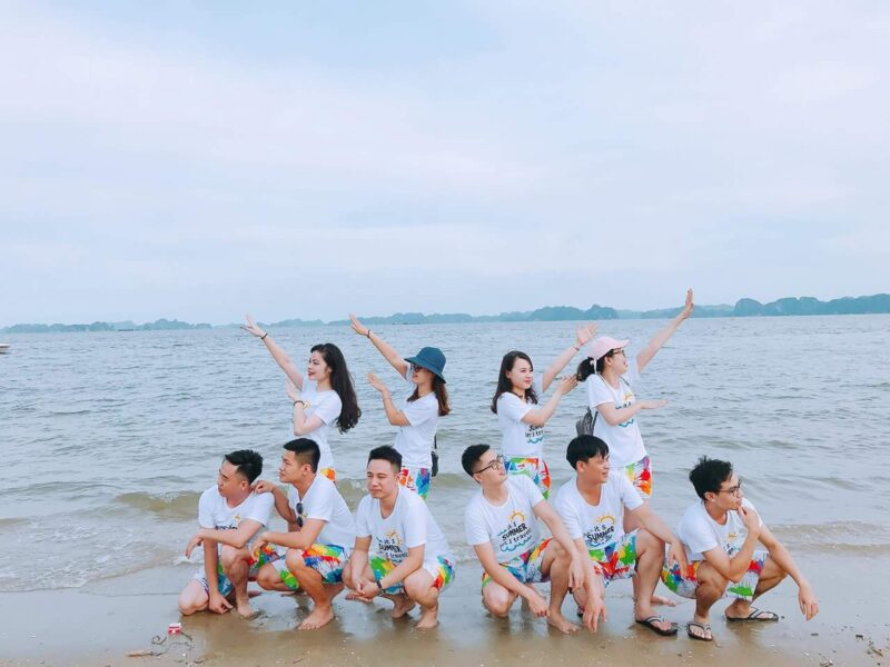Đồng phục đi biển M2