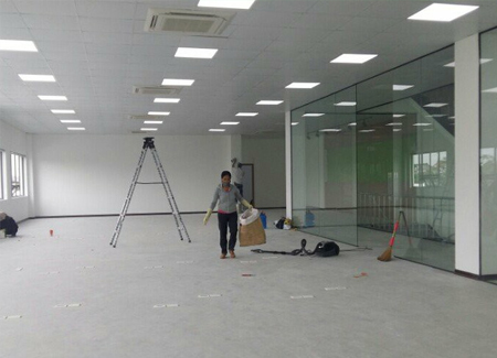 Dọn vệ sinh công nghiệp