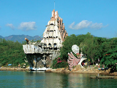Du ngoạn 4 đảo vịnh Nha Trang