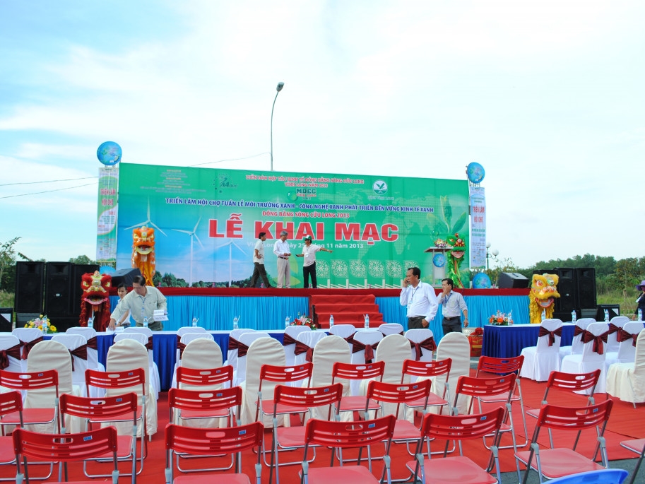 Dự án diễn đàn hợp tác kinh tế 2013