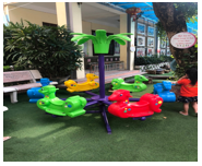 Đu quay nhập 4 con thú