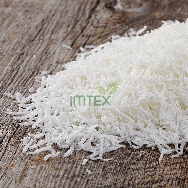Cơm dừa sấy dạng sợi lớn