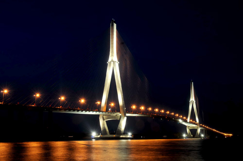 Cầu Cần Thơ