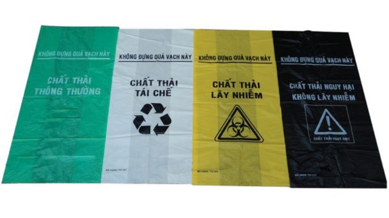 Túi nilon đựng rác y tế