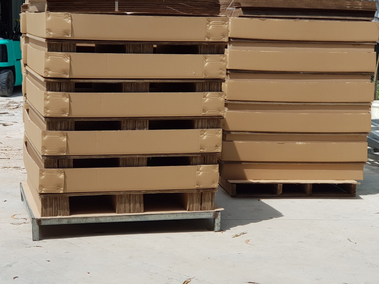 Pallet giấy