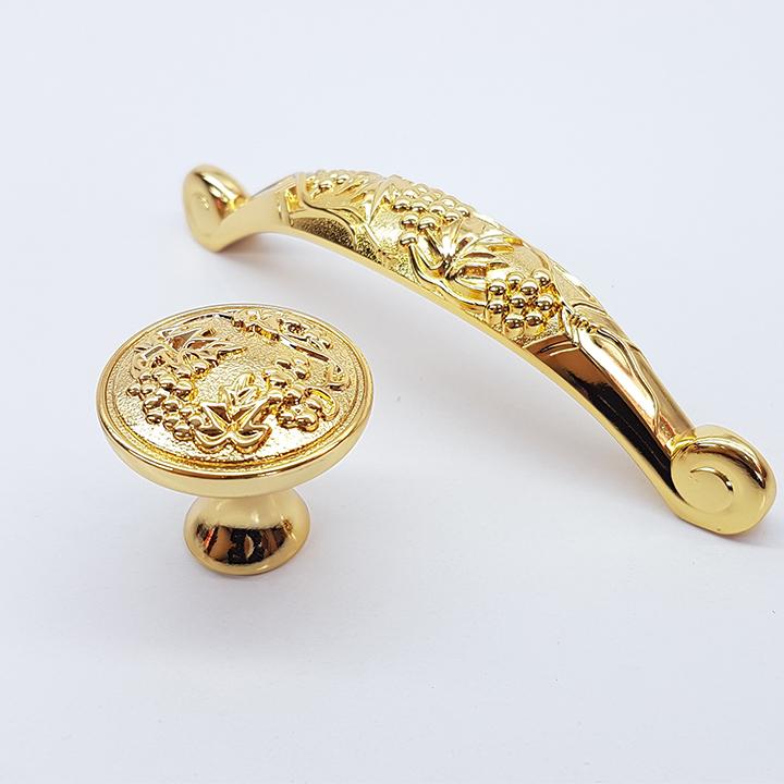 tay nắm cửa tủ