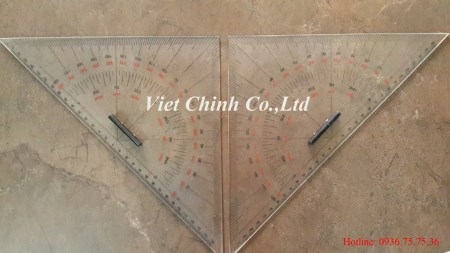 Eke tay cầm tam giác cân