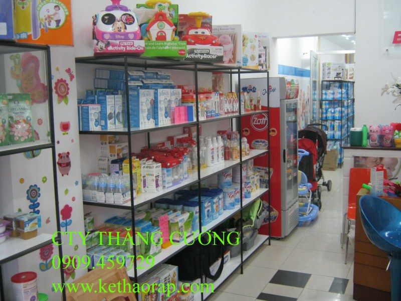 Kệ sắt vuông trưng bày sản phẩm