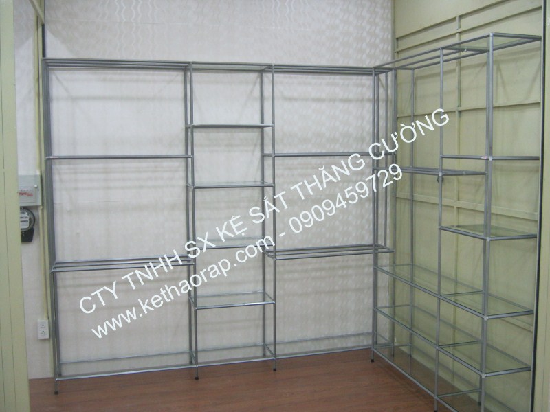 Kệ sắt vuông trưng bày sản phẩm