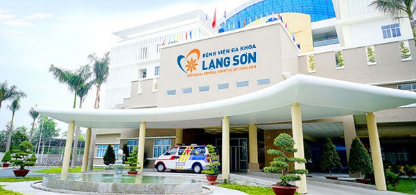 Lắp đặt 8 cửa phòng mổ bệnh viện