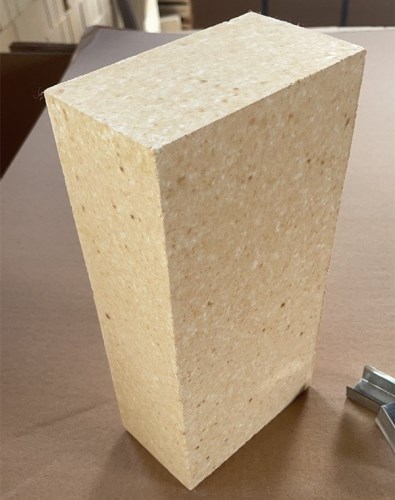 Gạch cao nhôm 80 %