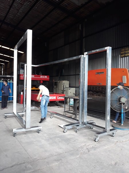 Sản phẩm gia công cơ khí theo yêu cầu
