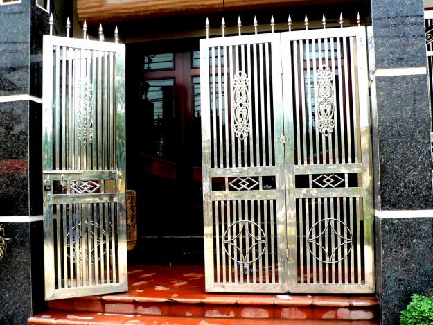 Cửa cổng inox