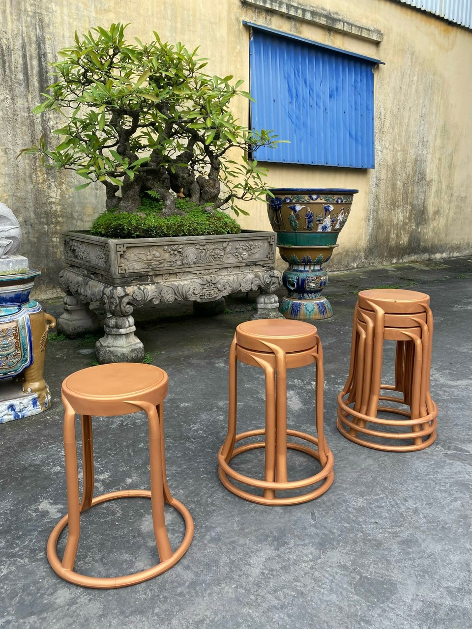 Đôn nhựa