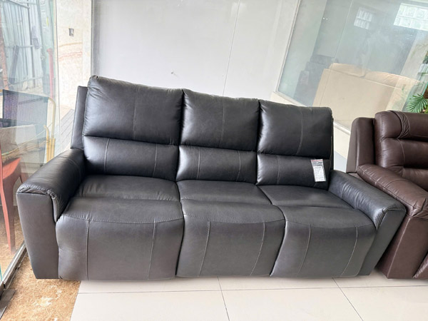 Ghế sofa bọc da