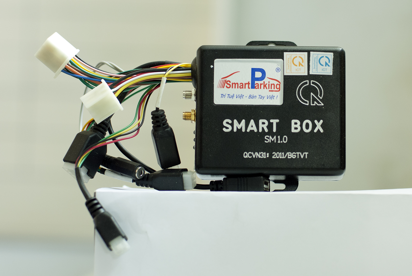 Hộp đen Ô tô SmartBox SM 1.0