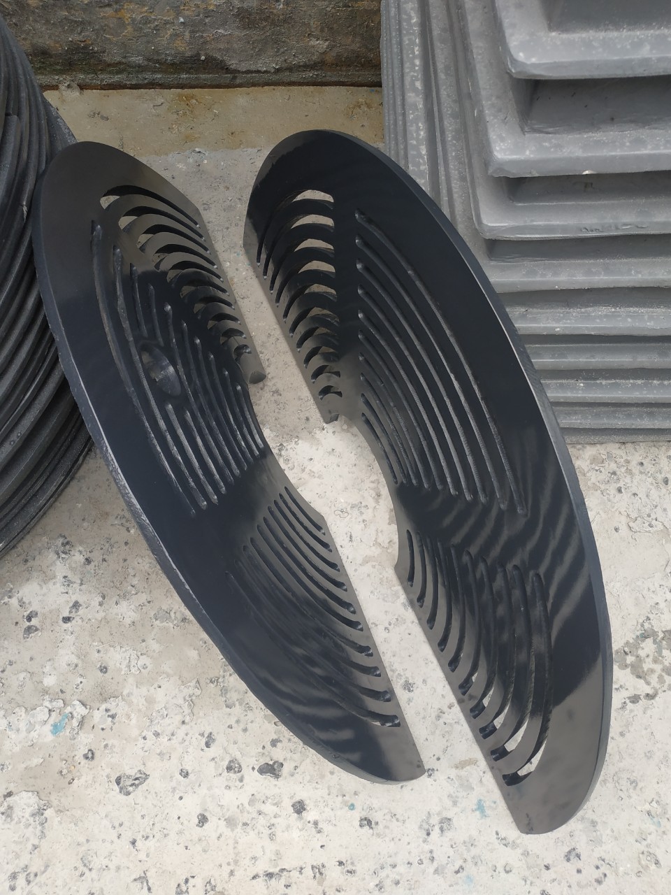 Ghi bảo vệ gốc cây tròn