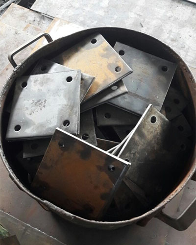 Gia công đột lỗ