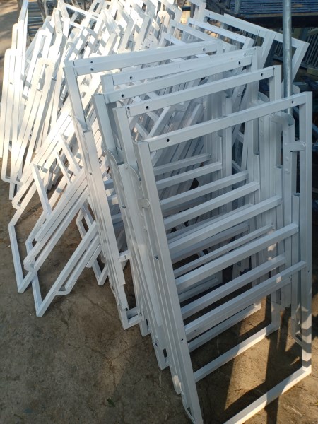 Gia công sơn tĩnh điện