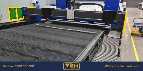 Gia công cắt laser CNC
