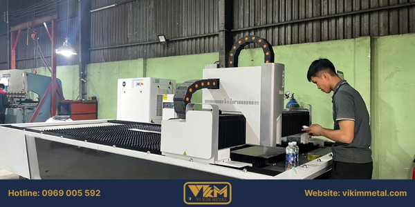 Gia công cắt laser CNC