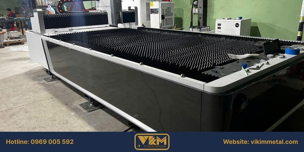 Gia công cắt laser CNC