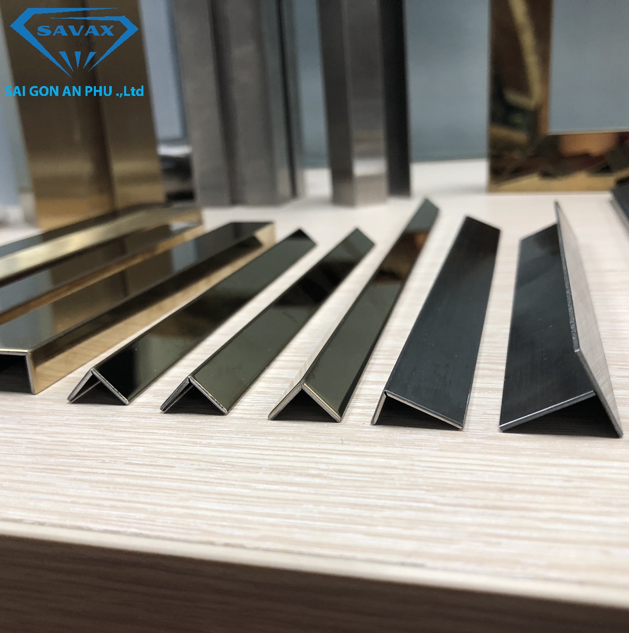 Gia công chấn gấp kim loại tấm
