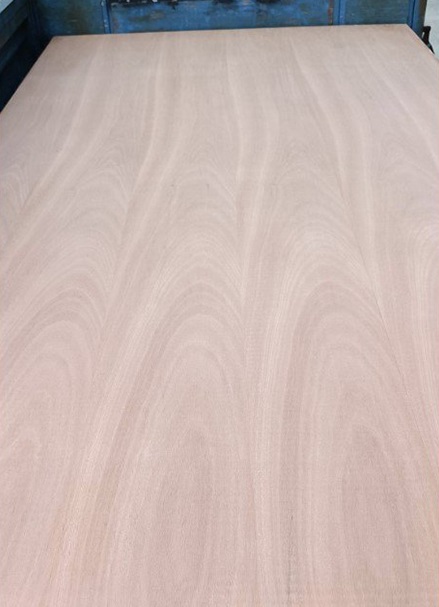 Gia công lạng và dán Veneer