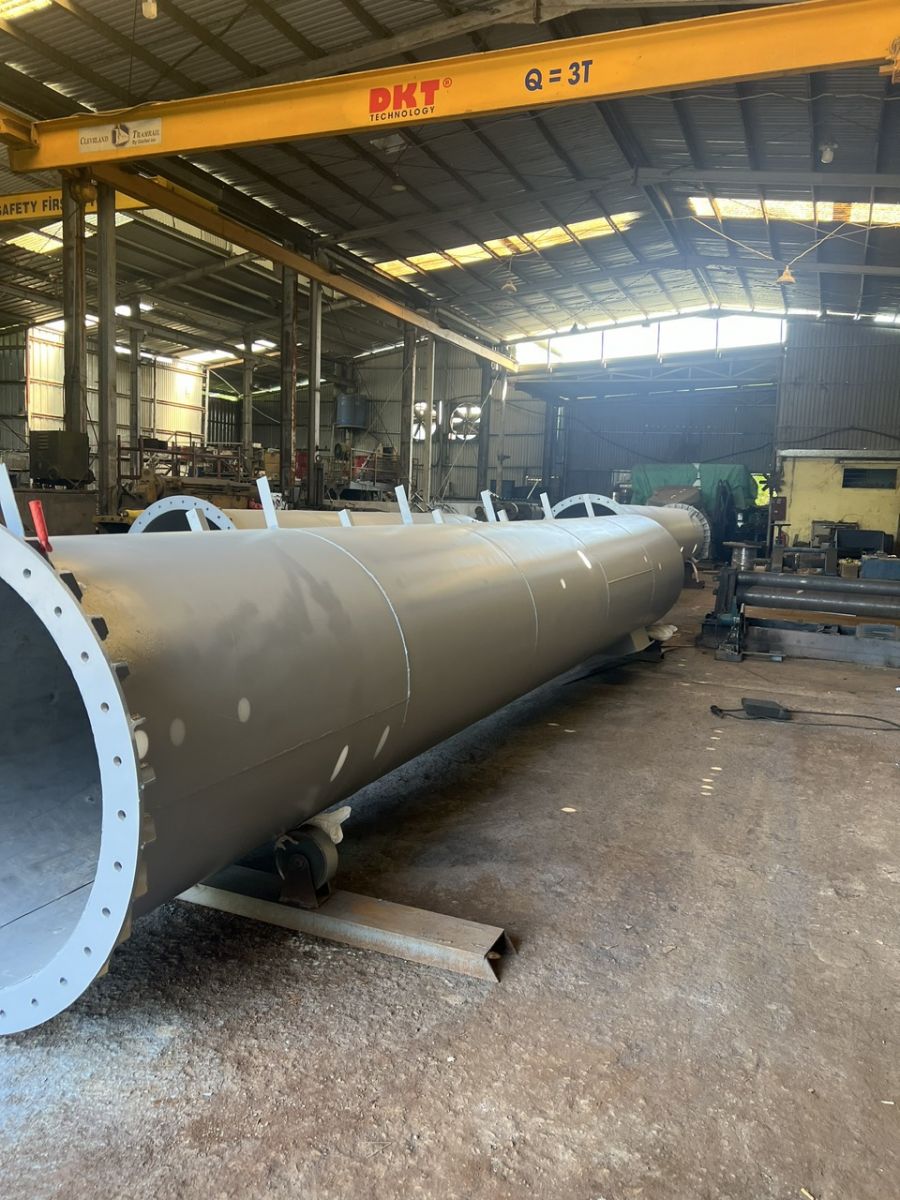 Gia công và lắp đặt ống khói bằng thép