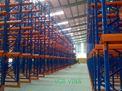 Giá để hàng