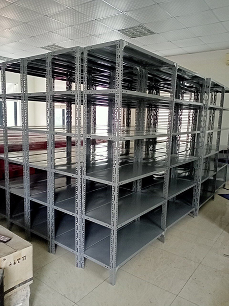 Giá kệ để hàng