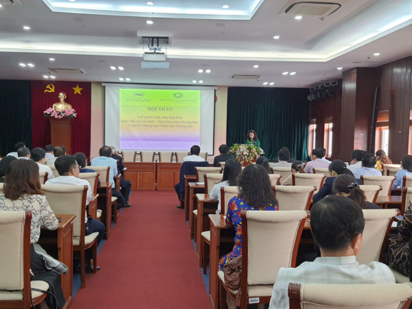 Giải quyết tranh chấp hợp đồng trong lĩnh vực tài chính - ngân hàng