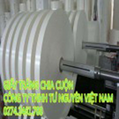 Giấy trắng chia cuộn