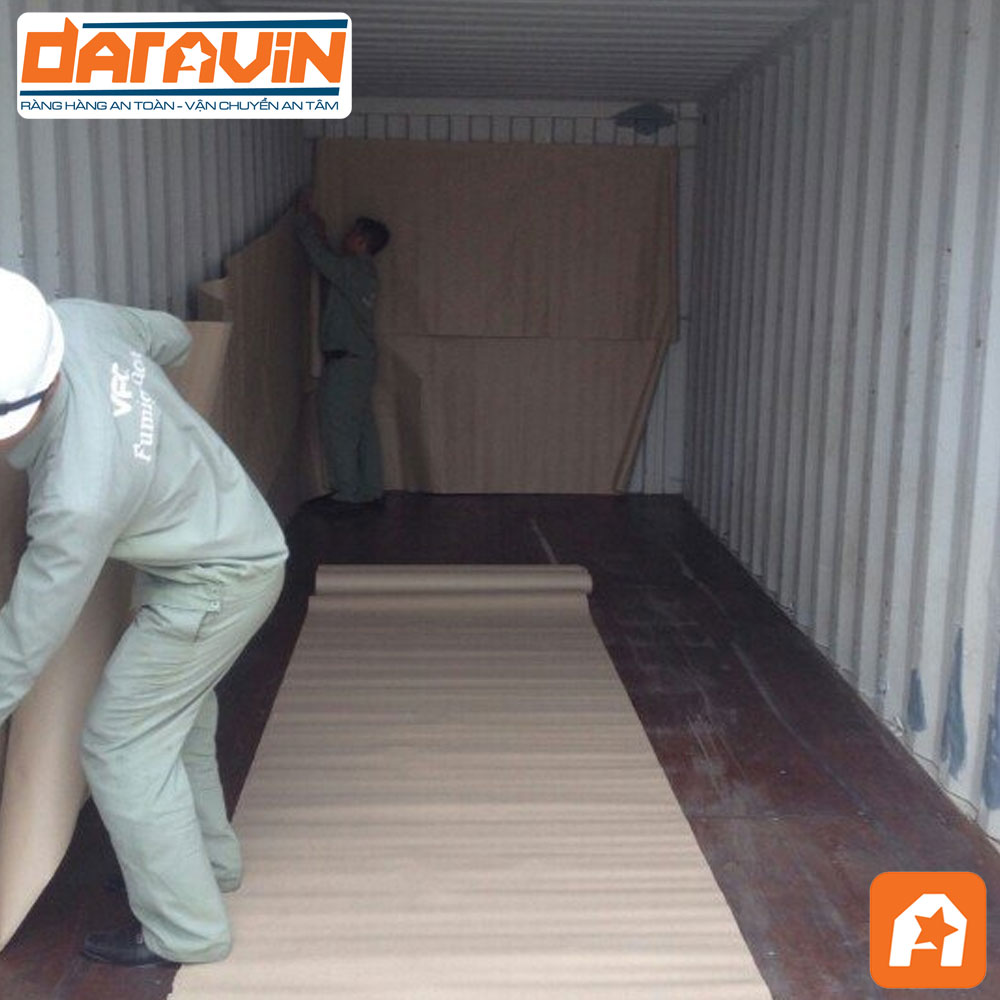 Giấy lót container
