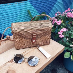 Giỏ, tui xách mây tre đan