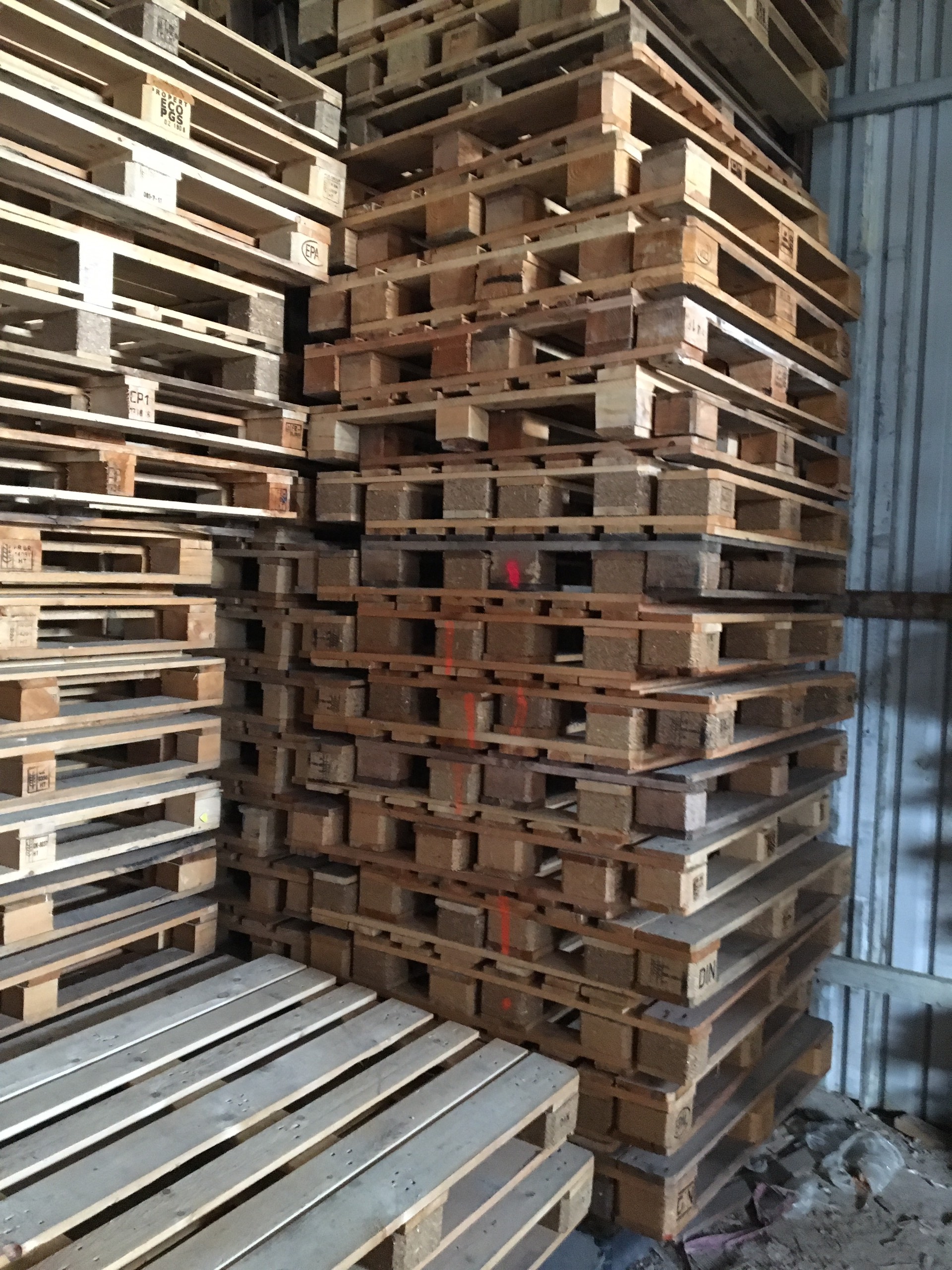 Pallet Gỗ