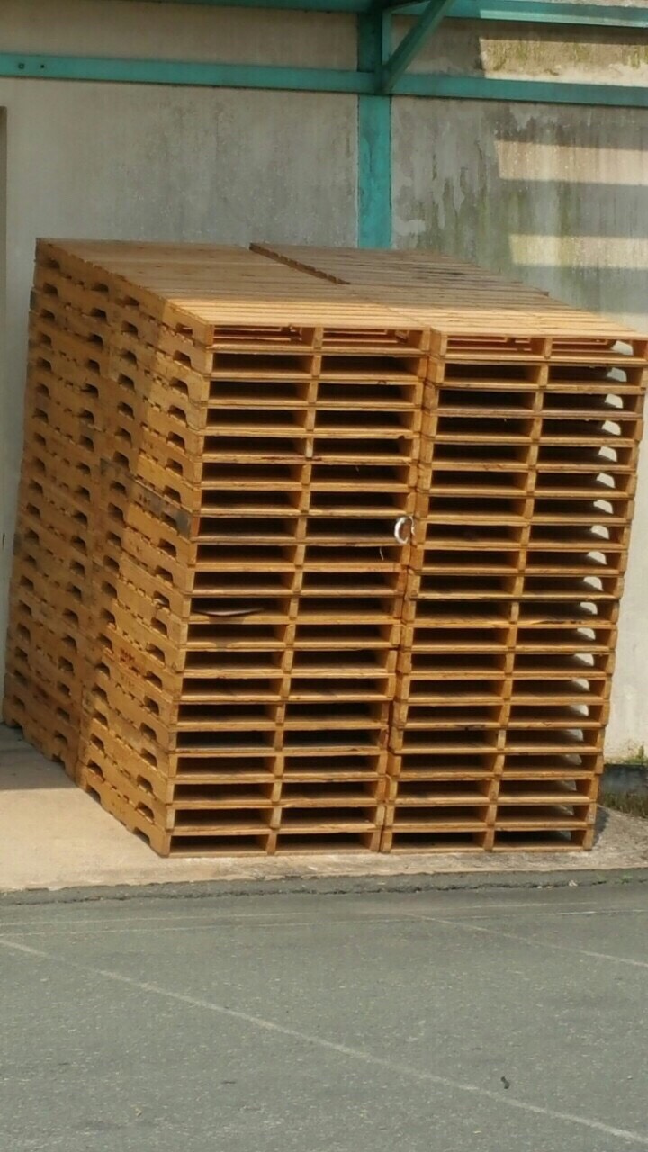 Pallet Gỗ