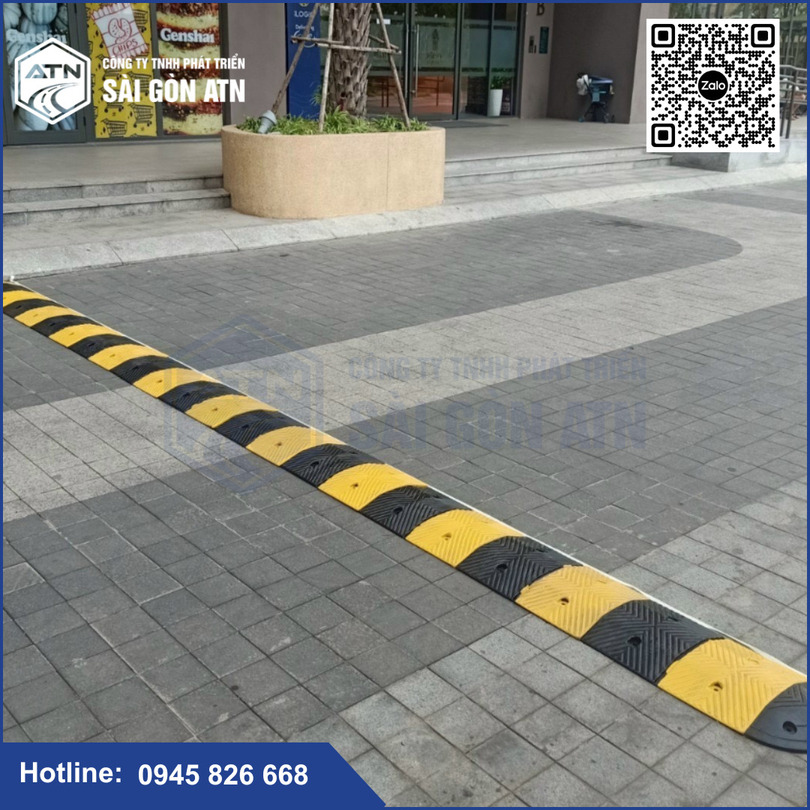 Gờ giảm tốc cao su