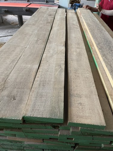 Gỗ sồi xẻ