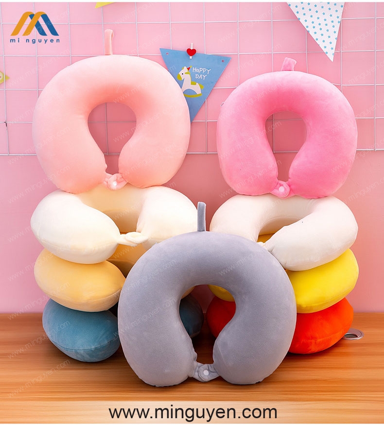 Gối kê cổ cao su Memory Foam