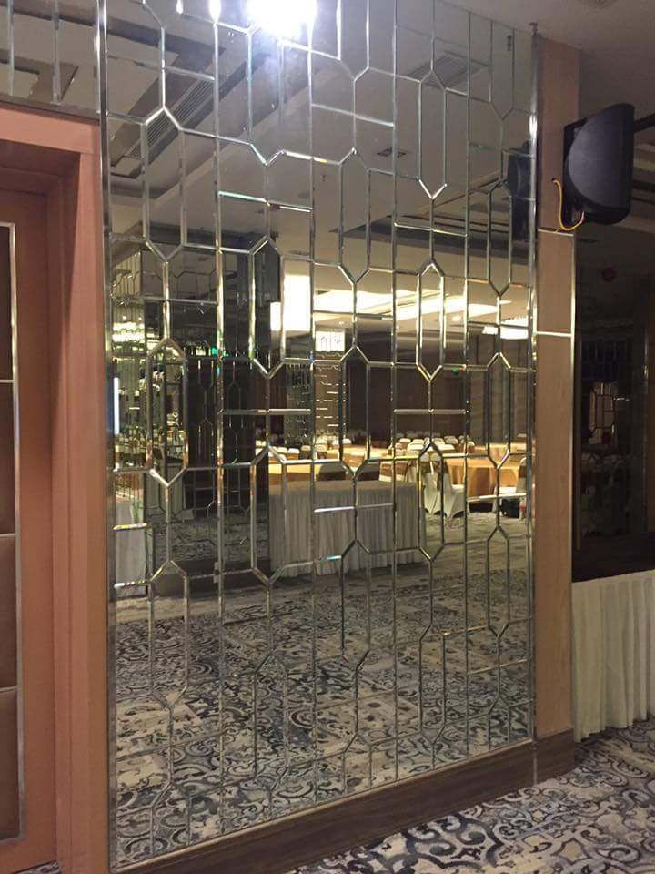 Gương trang trí
