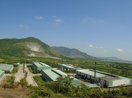 Xử lí tại nhà máy Hà Tĩnh