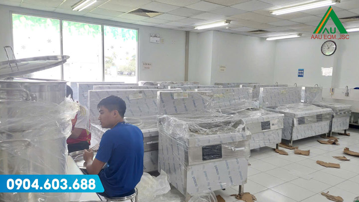 Thiết bị bếp công nghiệp