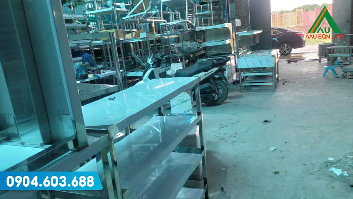 Thiết bị bếp công nghiệp