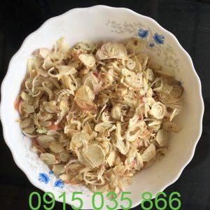Hành củ cắt lát