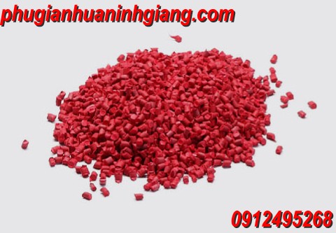 Hạt nhựa màu đỏ