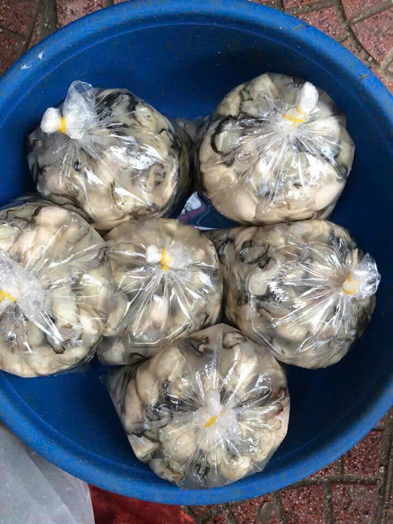 Hàu tách vỏ