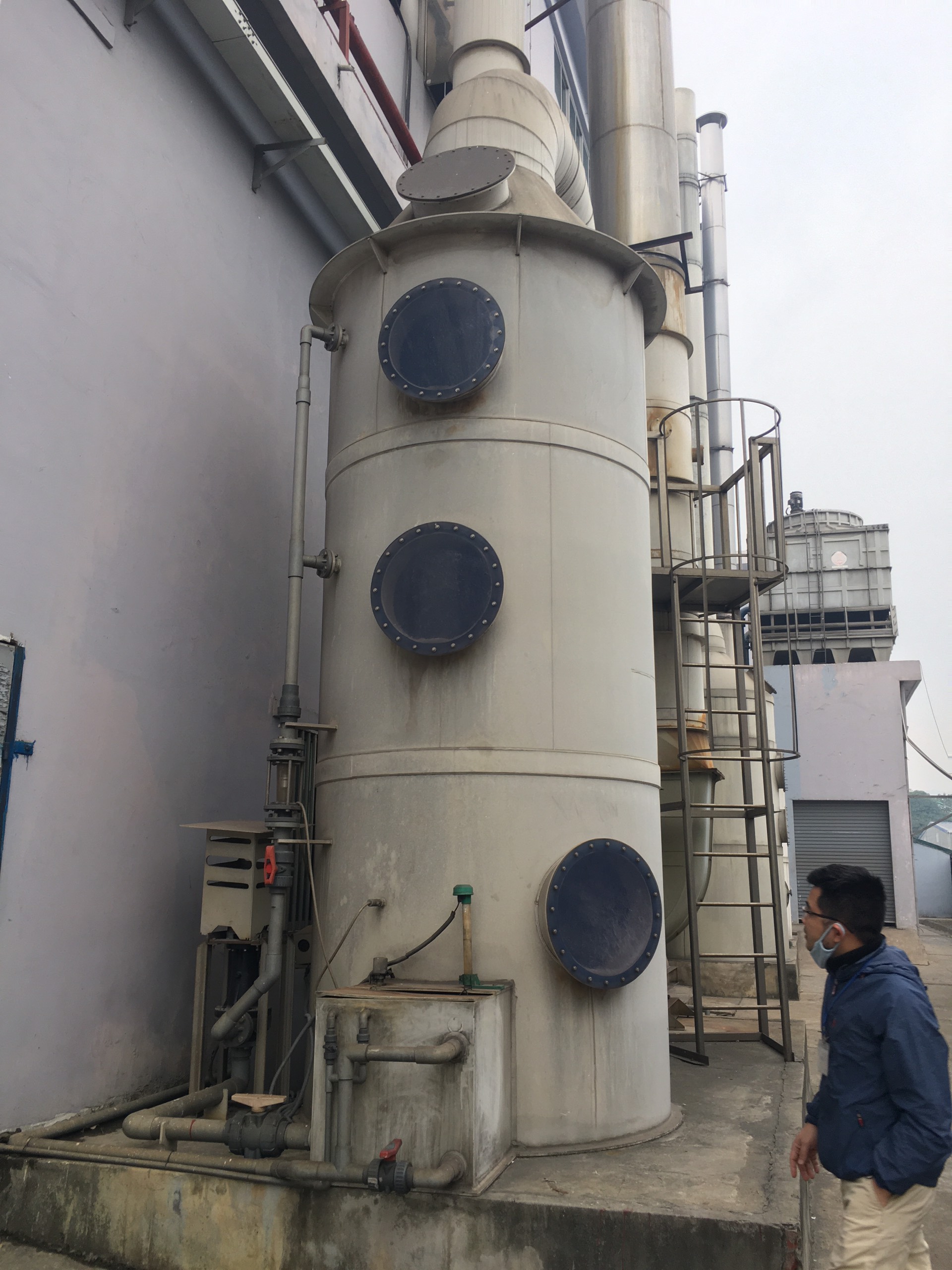 Hệ thống xử lý khí thải nhà máy