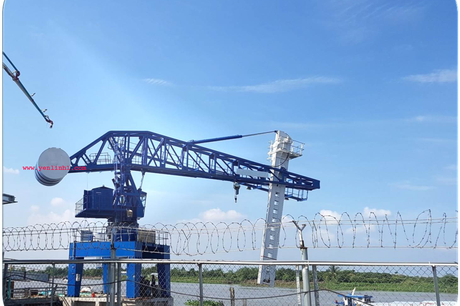 Hệ thủy lực cẩu hút liệu